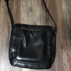 Relic cross body purse